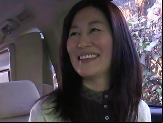 Sexy Japanese Mature Spreads Her Legs To Ride A Hard Dick Any Porn
